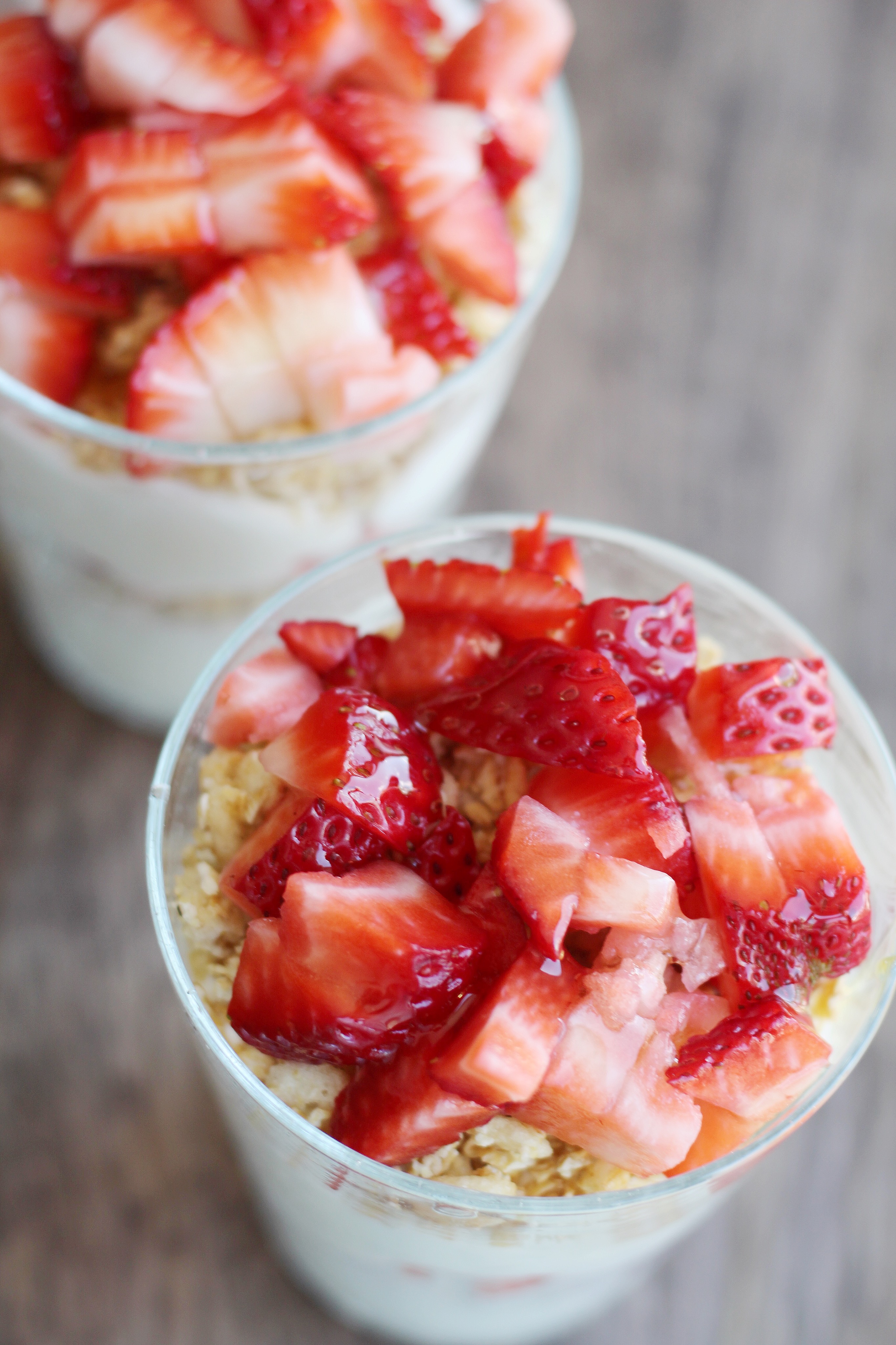 Strawberry Granola Parfait - Simply J & K